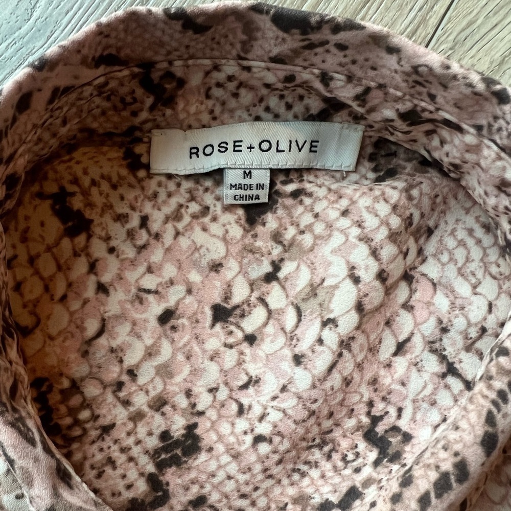 ROSE & OLIVE Medium Snake Skin blouse - Picture 2 of 4